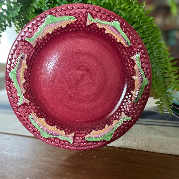 Fioriware Jardinware TROUT 11 1/2" Red Dinner Plate Handmade Zanesville Ohio - Picture 1 of 8